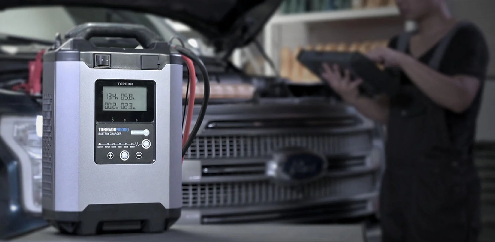 Tornado90000 provides reliable battery maintenance, diagnostics support, and continuous power delivery for modern automotive applications.