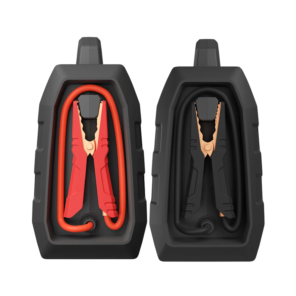 The TOPDON V4500 Plus is engineered for professional and high-displacement vehicles, delivering up to 4500A peak current to jump-start trucks, trailers, off-road vehicles, and boats within seconds. Supporting up to 45 jump-starts per charge, it doubles as a battery analyzer through the app, enabling preemptive battery checks.